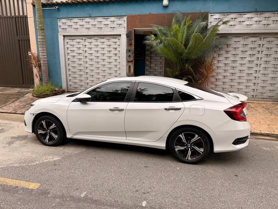 HONDA CIVIC 1.5 16V TURBO GASOLINA TOURING 4P CVT